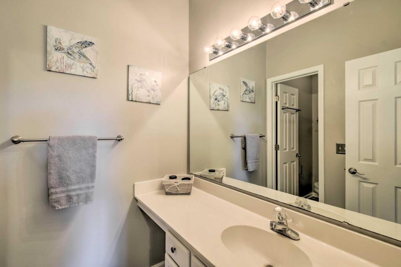 Lovely Myrtle Beach Condo With Community Pool! 외부 사진