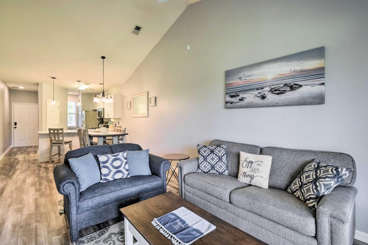 Lovely Myrtle Beach Condo With Community Pool! 외부 사진