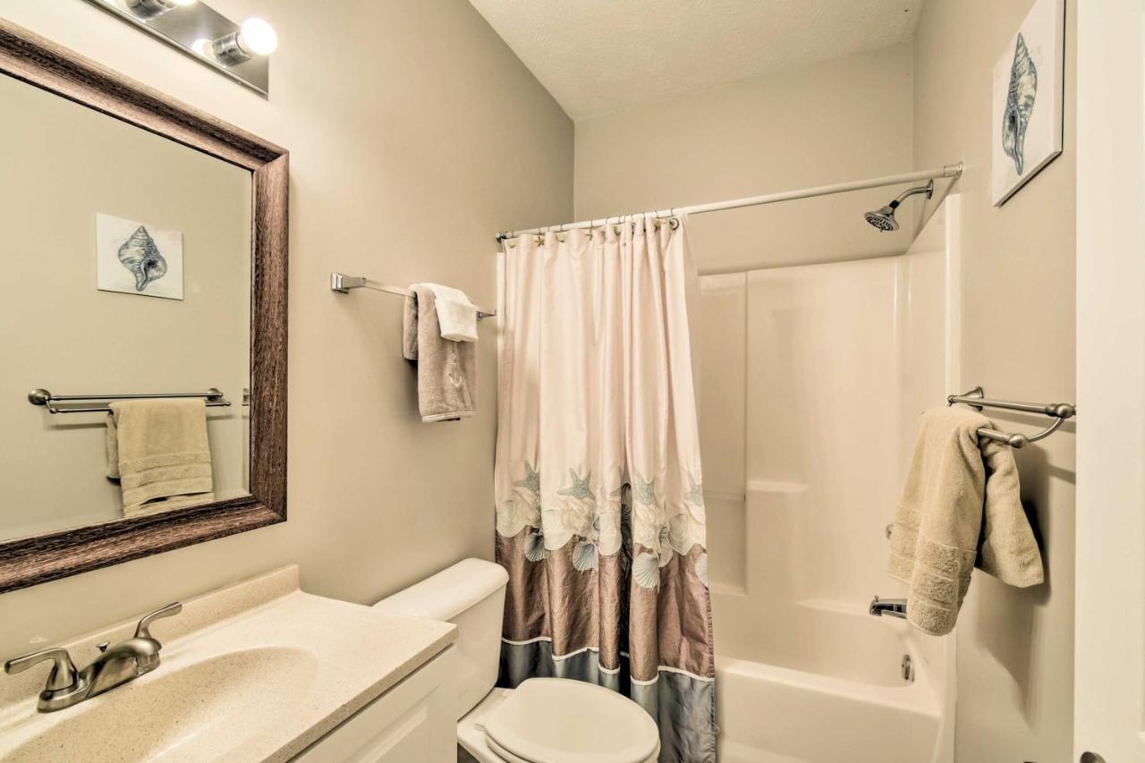Lovely Myrtle Beach Condo With Community Pool! 외부 사진